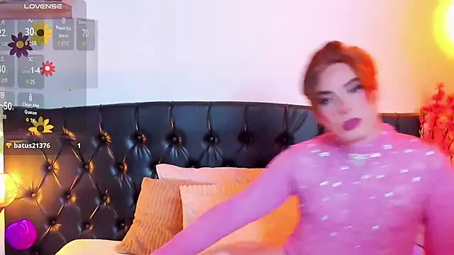 Snapshot of mike_blossom chatting on 09/08/25, 03:11 mike blossom online show from 09/08/25, 03:11