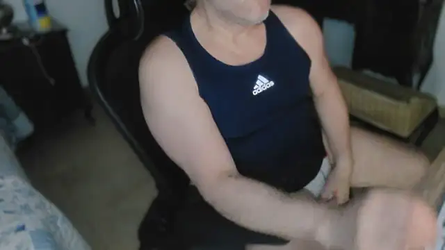 Snapshot of slzypvtpig chatting on 11/20/25, 12:05 slzypvtpig online show from 11/20/25, 12:05