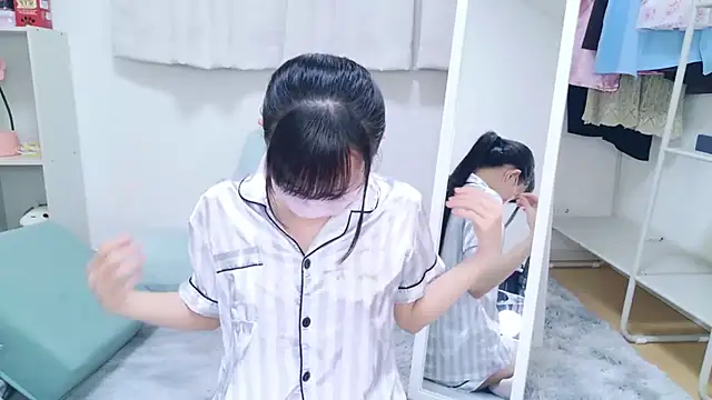 Snapshot of 86_haru chatting on 03/20/25, 02:42 86 haru online show from 03/20/25, 02:42