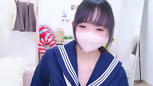 Snapshot of 86_haru chatting on 12/21/25, 03:19 86 haru online show from 12/21/25, 03:19