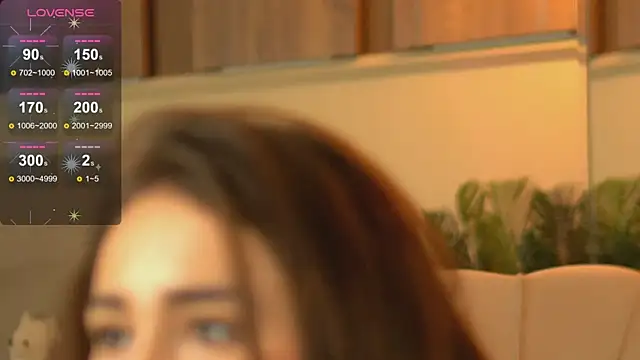 Snapshot of EmilyRaymont chatting on 03/03/25, 04:58 EmilyRaymont online show from 03/03/25, 04:58