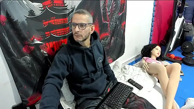 Snapshot of Samurayjiu chatting on 01/08/26, 04:31 Samurayjiu online show from 01/08/26, 04:31