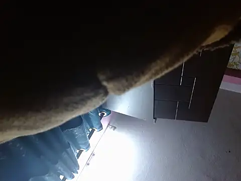 silky milky online show from 11/09/25, 09:24