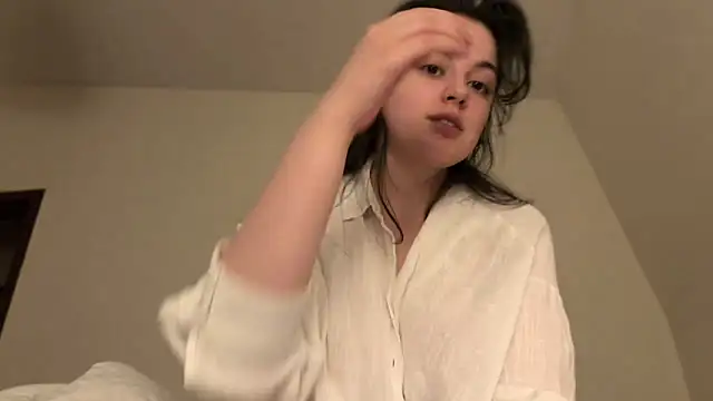 OohBunny online show from 06/19/26, 08:45