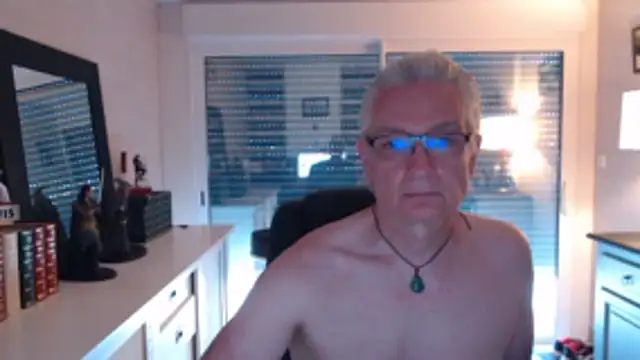Goduleur69 online show from 05/28/26, 03:31