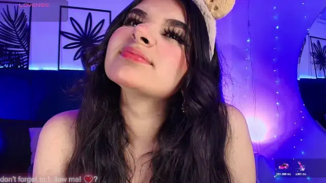 Tifanny grey online show from 12/17/25, 08:04