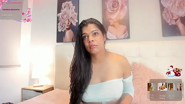 Sweetdreamses  online show from 12/06/24, 12:16