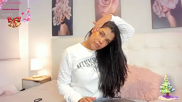 Sweetdreamses  online show from 12/27/24, 12:23