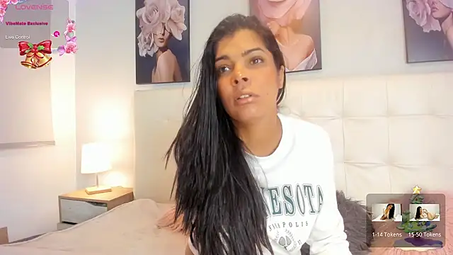 Sweetdreamses  online show from 12/27/24, 03:26