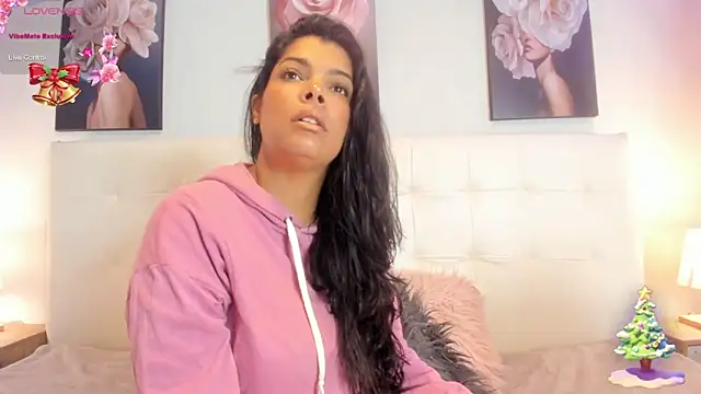 Sweetdreamses  online show from 12/28/24, 12:24