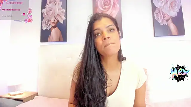 Sweetdreamses  online show from 02/02/25, 12:46