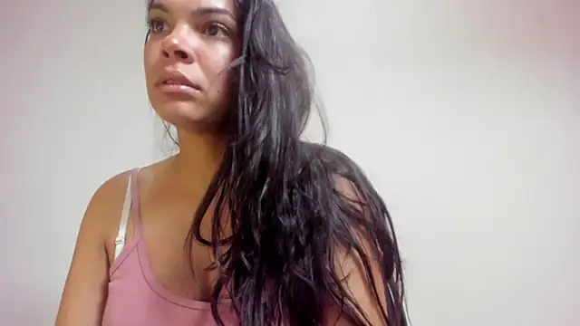 Sweetdreamses  online show from 02/25/25, 01:28