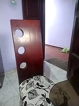 Snapshot of Camille_rose_ chatting on 09/26/25, 03:27 Camille rose online show from 09/26/25, 03:27