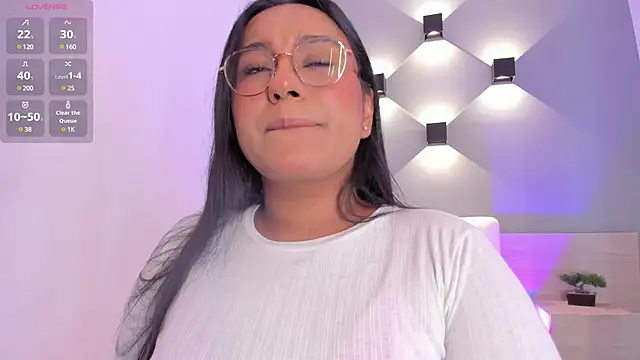 ellamontoya online show from 03/11/25, 04:21