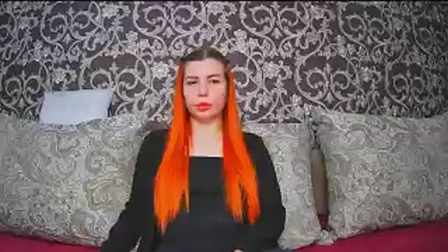 ElllaNuar online show from 11/12/25, 03:18