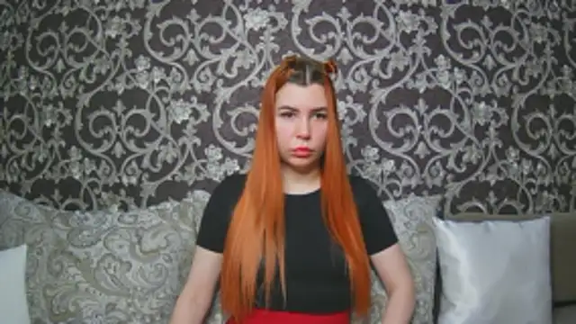 ElllaNuar online show from 02/09/26, 02:15