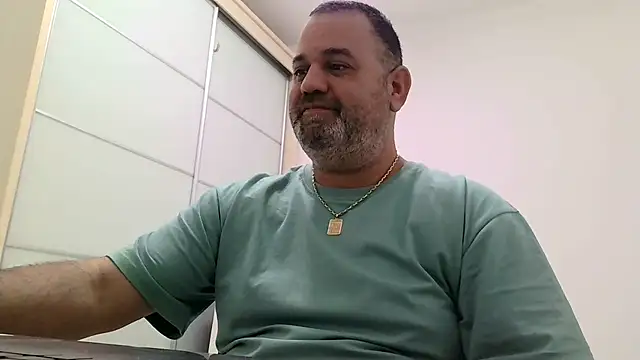 Snapshot of your_man85 chatting on 02/13/25, 04:50 your man85 online show from 02/13/25, 04:50