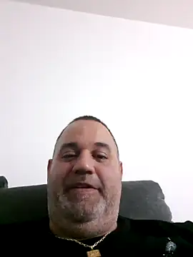 Snapshot of your_man85 chatting on 03/12/25, 04:46 your man85 online show from 03/12/25, 04:46