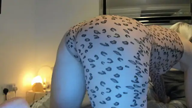 Snapshot of BetterThanYourEx69 chatting on 11/21/25, 06:17 BetterThanYourEx69 online show from 11/21/25, 06:17