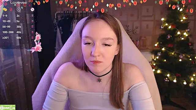 MoonlishSiren online show from 12/26/24, 09:37