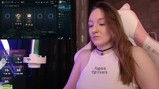 MoonlishSiren online show from 02/26/25, 08:11