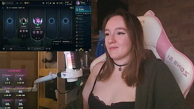 MoonlishSiren online show from 06/07/26, 08:45