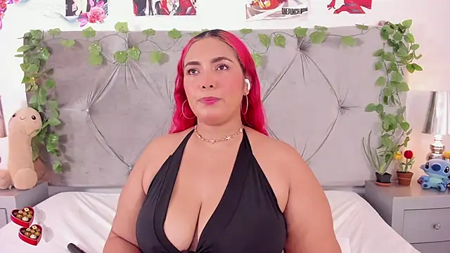 Snapshot of linasantoss chatting on 02/24/25, 12:16 linasantoss online show from 02/24/25, 12:16