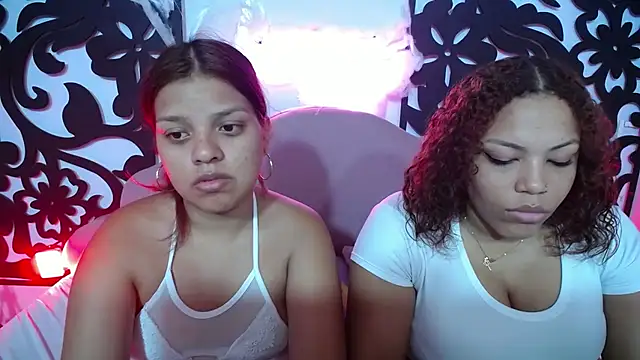 Snapshot of your_little_naughty1 chatting on 11/03/25, 12:35 your little naughty1 online show from 11/03/25, 12:35