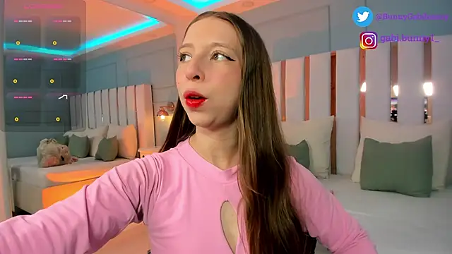 gabi bunny online show from 09/16/25, 05:14