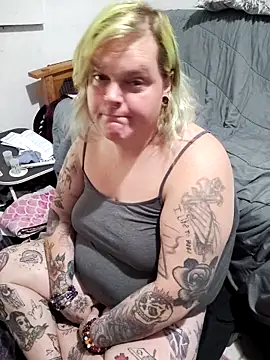 Trans Girl next door420 online show from 05/02/26, 10:20