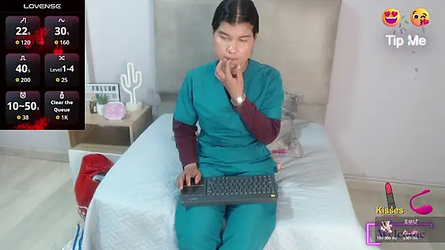 SophiaMeyerst online show from 04/30/26, 06:14
