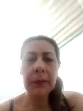 Snapshot of Mia-funny20 chatting on 01/10/25, 08:15 Mia-funny20 online show from 01/10/25, 08:15
