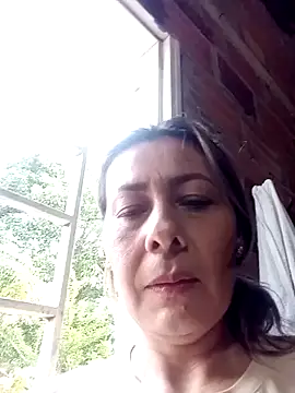 Snapshot of Mia-funny20 chatting on 01/19/25, 10:06 Mia-funny20 online show from 01/19/25, 10:06