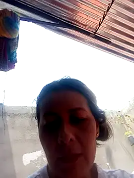 Snapshot of Mia-funny20 chatting on 03/11/25, 07:25 Mia-funny20 online show from 03/11/25, 07:25