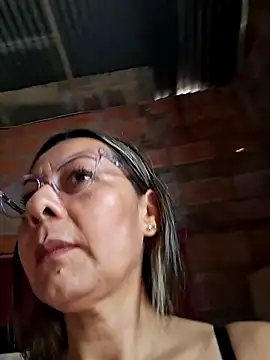 Snapshot of Mia-funny20 chatting on 01/31/26, 09:02 Mia-funny20 online show from 01/31/26, 09:02