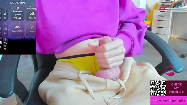 Snapshot of sexy_in_the_dark chatting on 02/12/26, 09:15 sexy in the dark online show from 02/12/26, 09:15