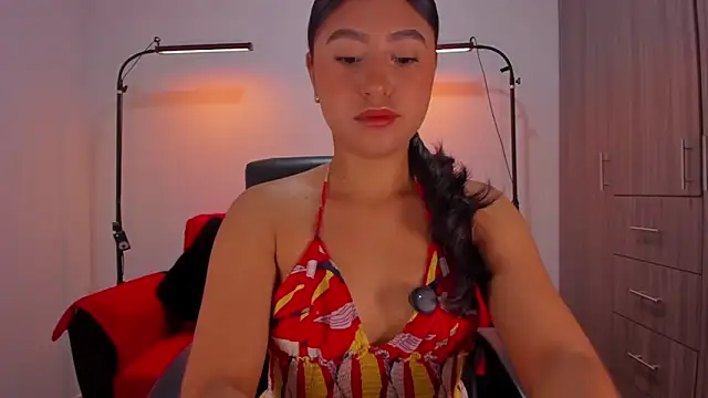 cloy baby   online show from 04/16/26, 11:00