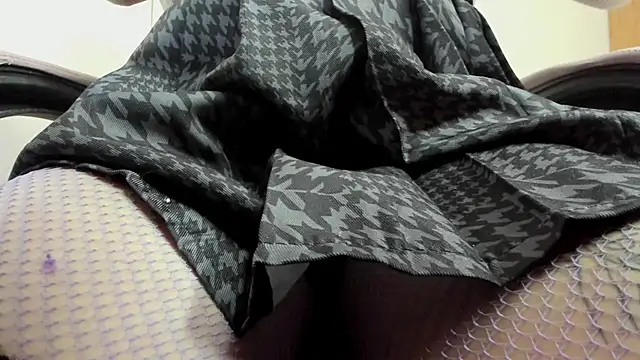 Snapshot of paula_kawaiifu_ chatting on 11/05/25, 01:33 paula kawaiifu online show from 11/05/25, 01:33