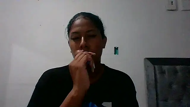 Kitra New online show from 03/02/26, 11:11