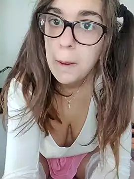 Snapshot of Miachan_LaGattinaVogliosa chatting on 10/13/25, 01:00 Miachan LaGattinaVogliosa online show from 10/13/25, 01:00