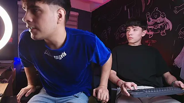 Snapshot of thiago_rockwelll chatting on 02/28/26, 11:39 thiago rockwelll online show from 02/28/26, 11:39