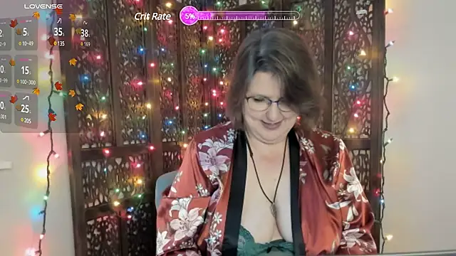 Snapshot of Madam_Verity chatting on 12/13/24, 11:17 Madam Verity online show from 12/13/24, 11:17