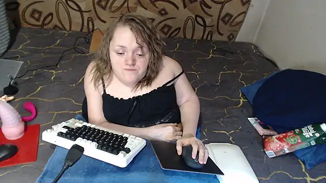 Snapshot of MiniNatalie chatting on 02/23/25, 06:56 MiniNatalie online show from 02/23/25, 06:56