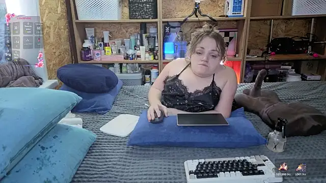 MiniNatalie online show from 02/24/26, 09:40