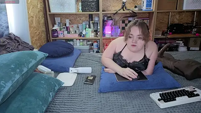 MiniNatalie online show from 03/04/26, 10:10