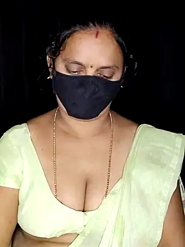 vintage-vibs online show from 11/30/25, 08:46