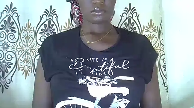 Snapshot of Cumslut16__ chatting on 01/28/25, 04:30 Cumslut16   online show from 01/28/25, 04:30