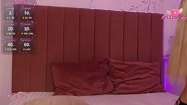 PinkySparks online show from 10/23/25, 06:39