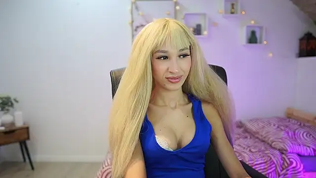 Snapshot of Amai__Liu chatting on 11/28/25, 07:05 Amai Liu online show from 11/28/25, 07:05