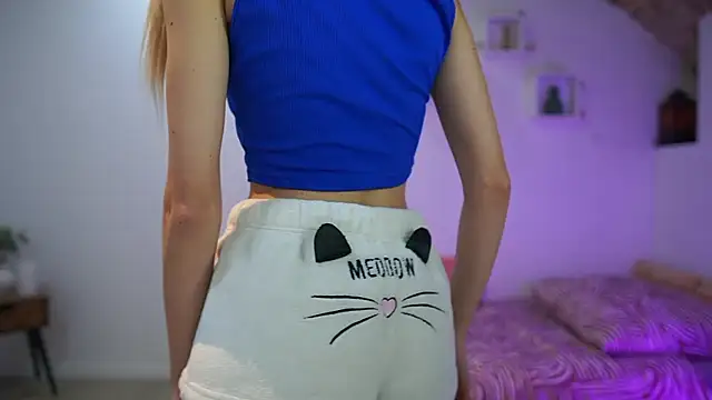 Amai  Liu online show from 01/17/26, 02:22